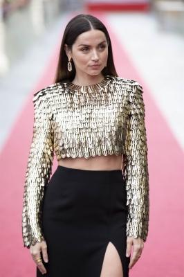 premieresanseb-150.jpg