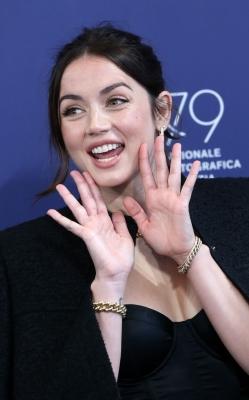 DA-photocallvenice-385.jpg