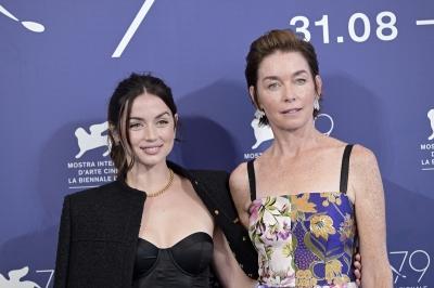 DA-photocallvenice-525.jpg