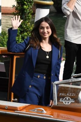 DA-outinvenice-390.jpg