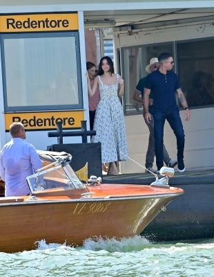 DA-arrivingvenice-017.jpg