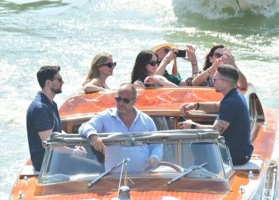 DA-arrivingvenice-063.jpg