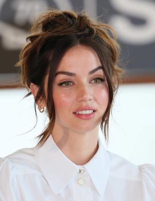 DA-sansebphotocall-028.jpg