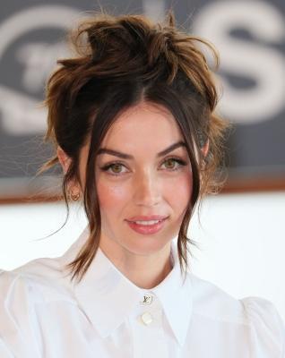 DA-sansebphotocall-039.jpg