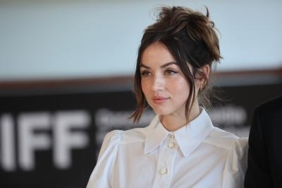 DA-sansebphotocall-217.jpg