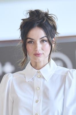 DA-sansebphotocall-522.jpg