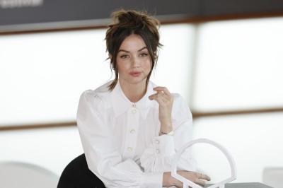 DA-sansebphotocall-551.jpg