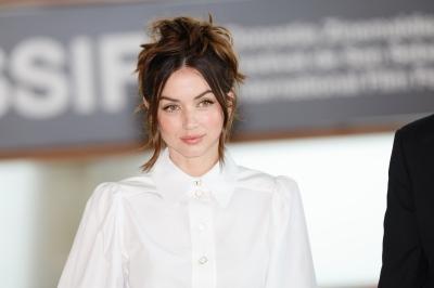 DA-sansebphotocall-579.jpg