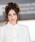 Filename=DA-sansebphotocall-580.jpg
Filesize=833KiB
Dimensions=2000x1333
Date added=Oct 19, 2022 DA-sansebphotocall-580.jpg