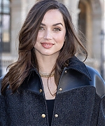 outsidelvfashionshow-016.jpg